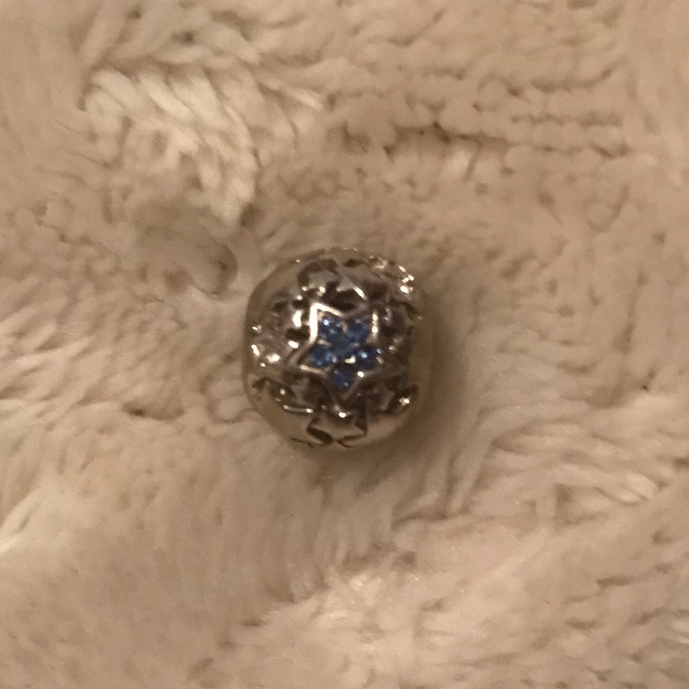 Glamulet Charm